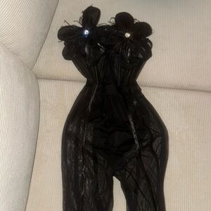 Jumpsuit - Black feathers